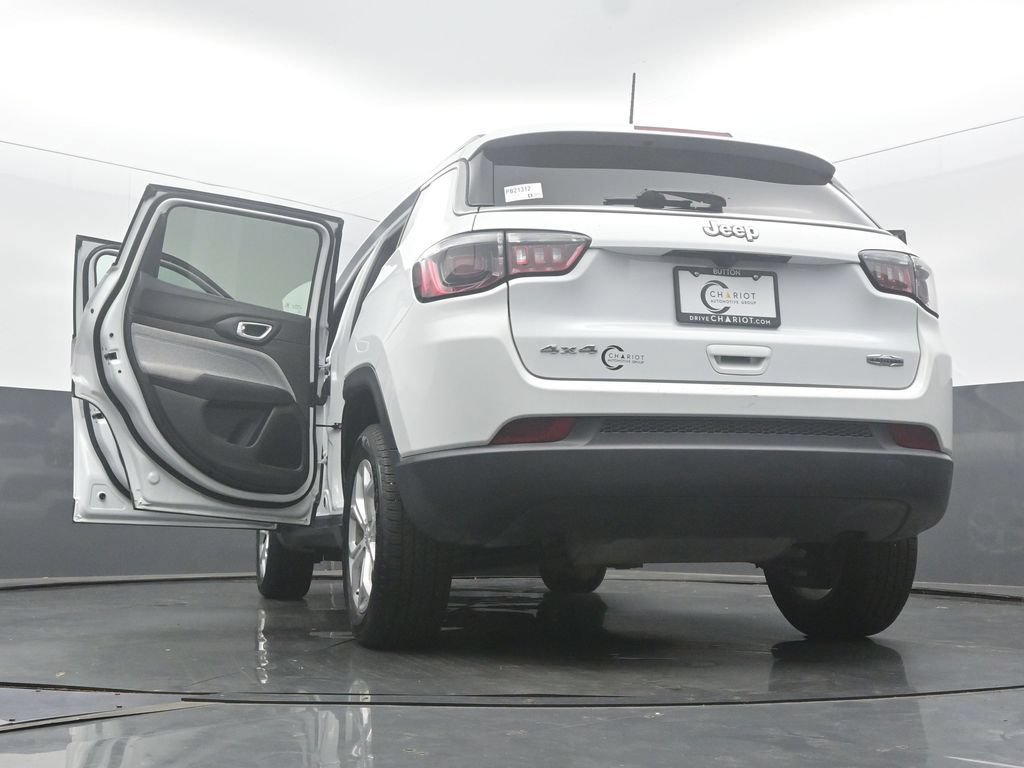 Used 2024 Jeep Compass Latitude AWD/4WD image 62