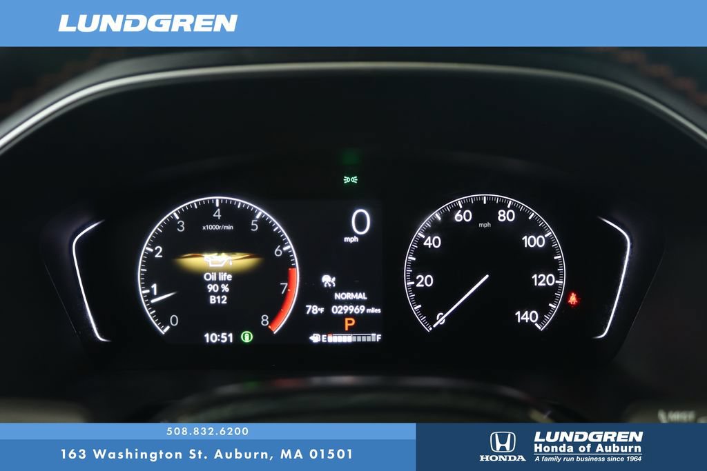 Used 2025 Honda Pilot Sport image 6