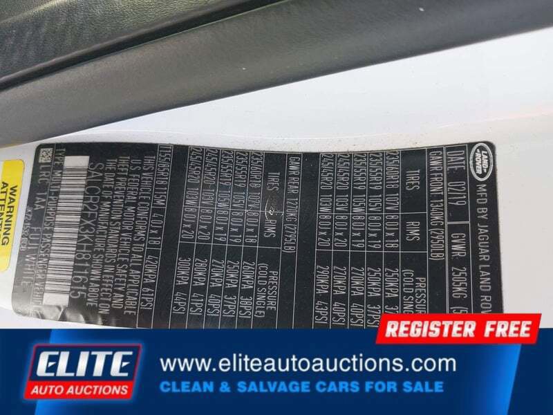 Used 2019 Land Rover Discovery Sport AWD/4WD image 18