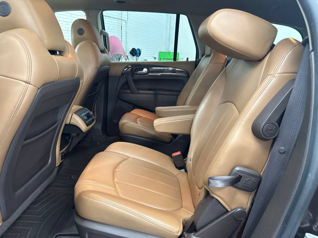 Used 2015 Buick Enclave Leather FWD image 12