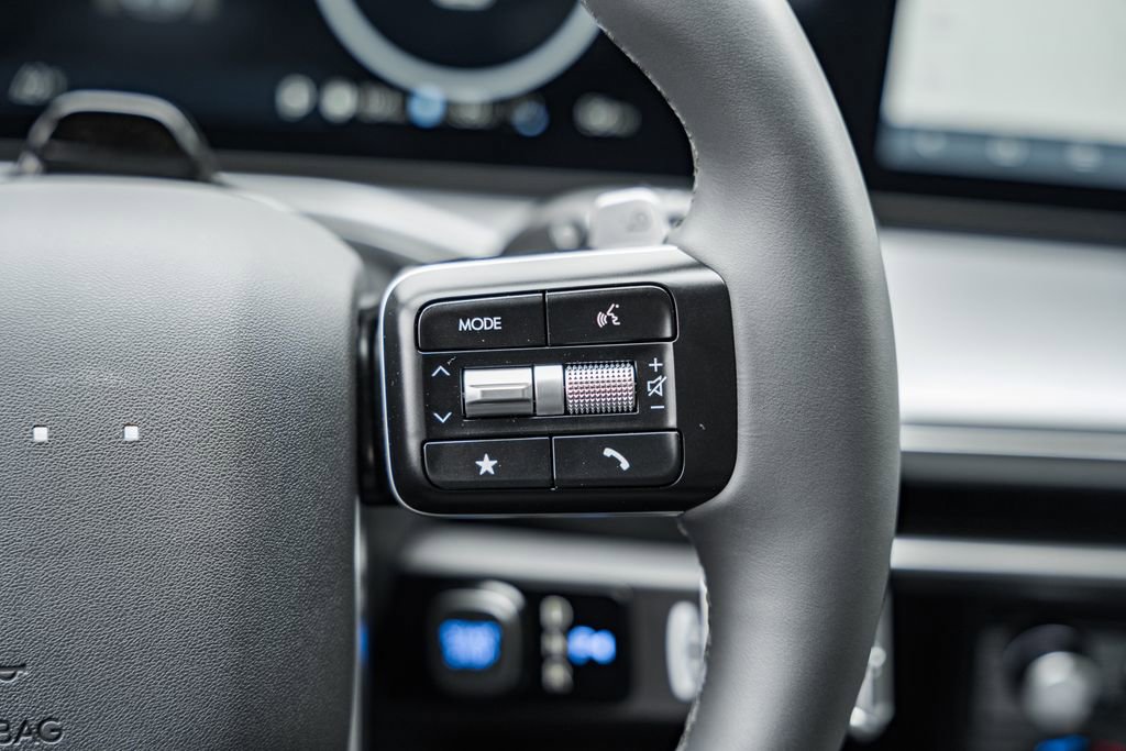 New 2026 Hyundai Ioniq 9 SEL image 26