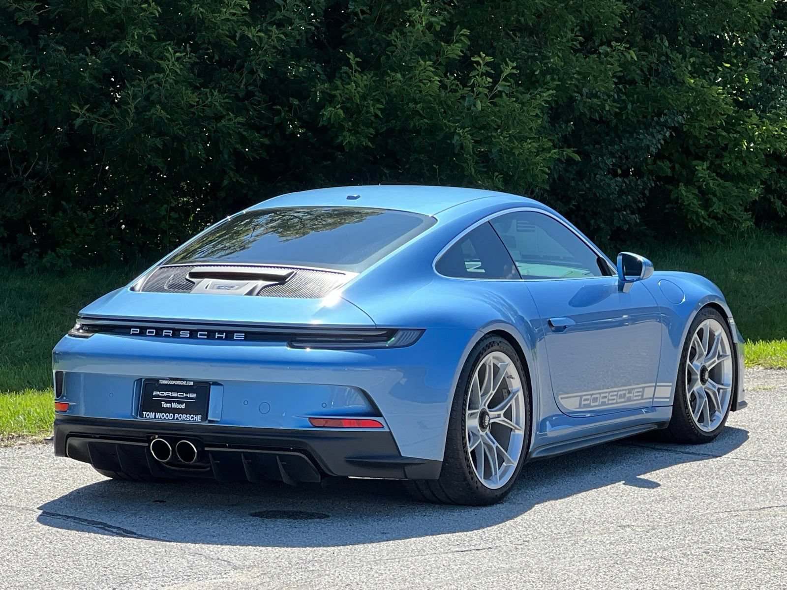 Certified 2022 Porsche 911 GT3 RWD image 9