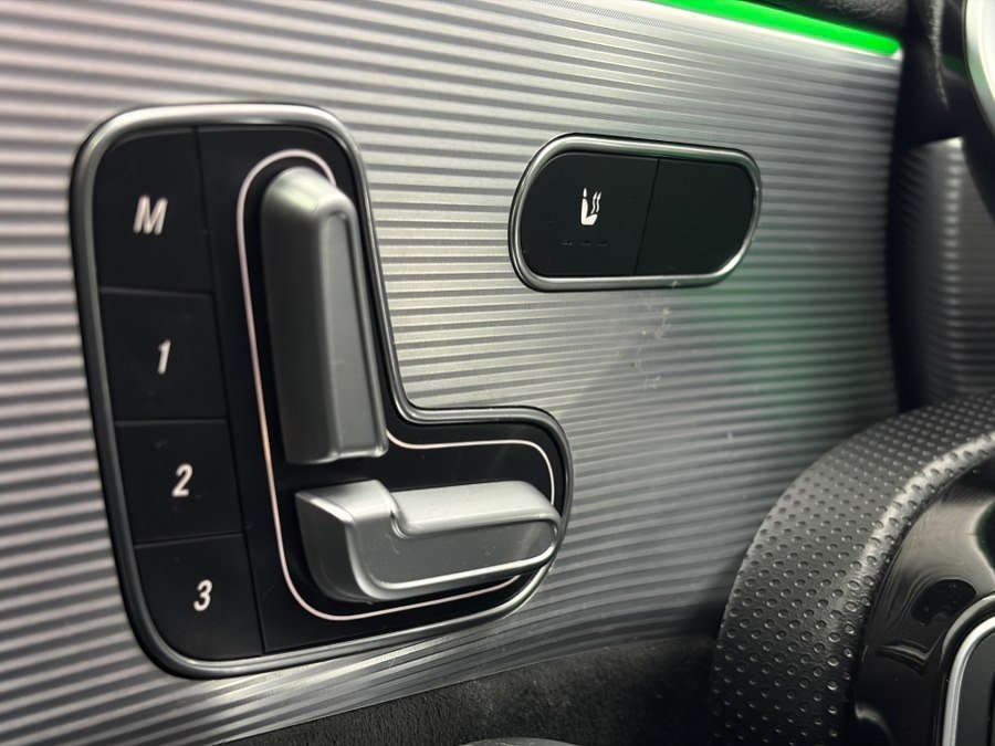 Used 2020 Mercedes-Benz A 220 4MATIC image 26