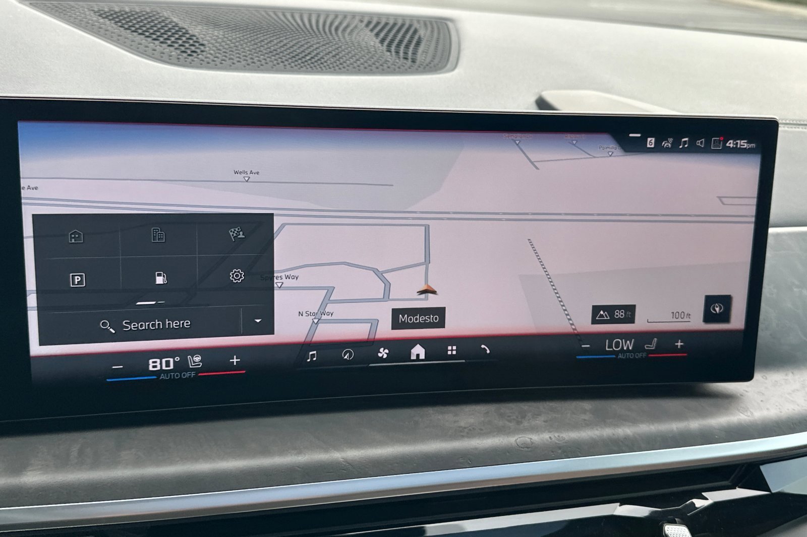 New 2026 BMW X5 M60i w/ Climate Comfort Package image 16