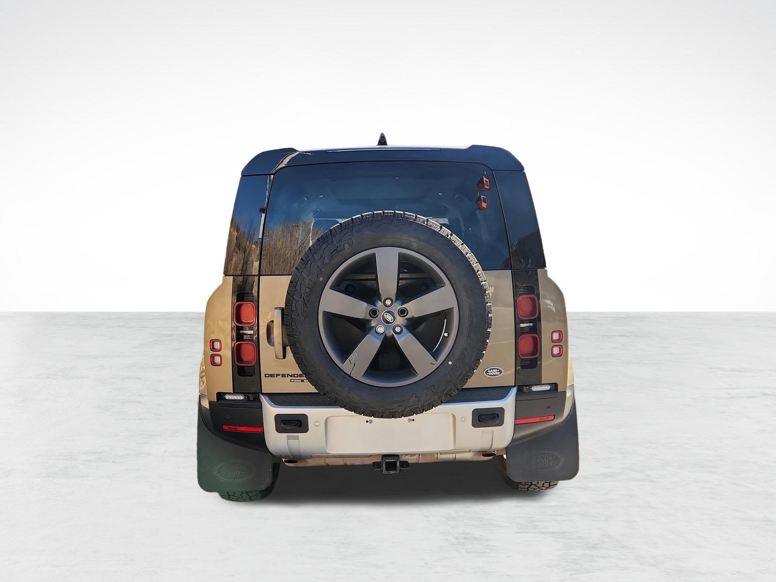 Used 2020 Land Rover Defender 110 SE image 9