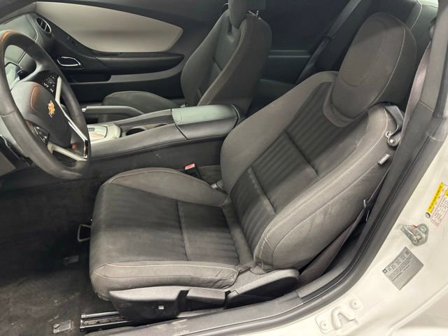 Used 2015 Chevrolet Camaro LS RWD image 10