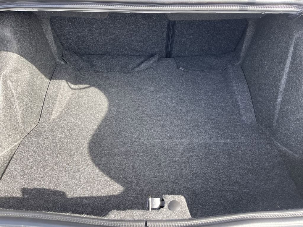 Used 2023 Dodge Challenger R/T w/ Plus Package image 25