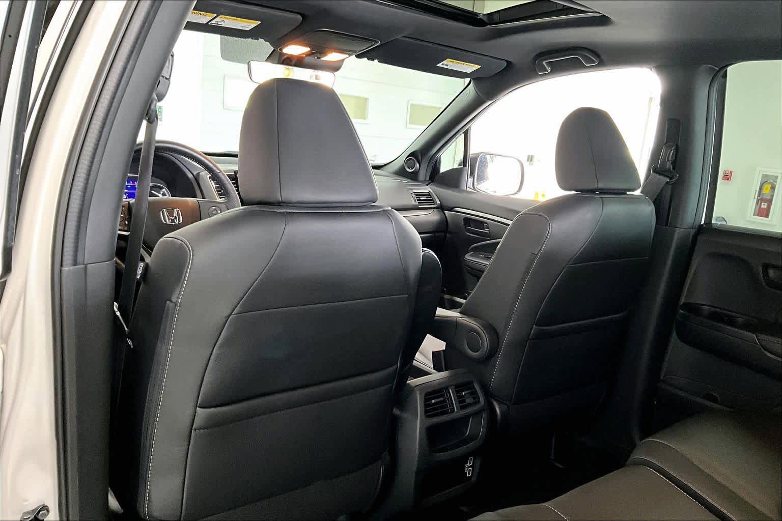 Used 2022 Honda Passport EX-L image 11