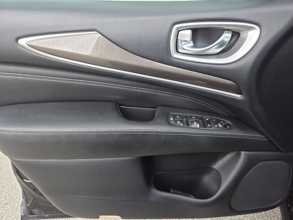 Used 2019 INFINITI QX60 Pure FWD image 31