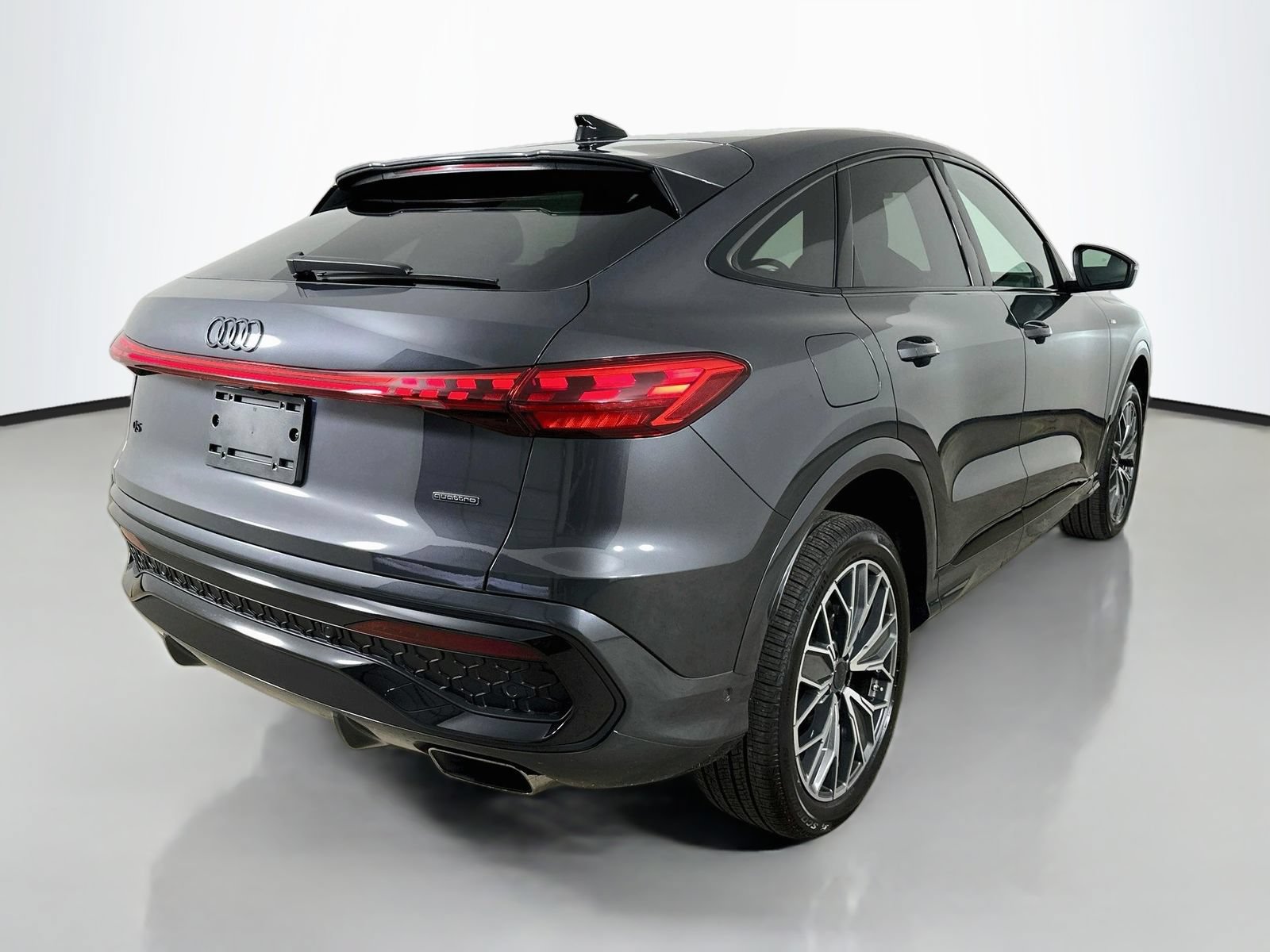 New 2026 Audi Q5 Premium Plus AWD/4WD image 5