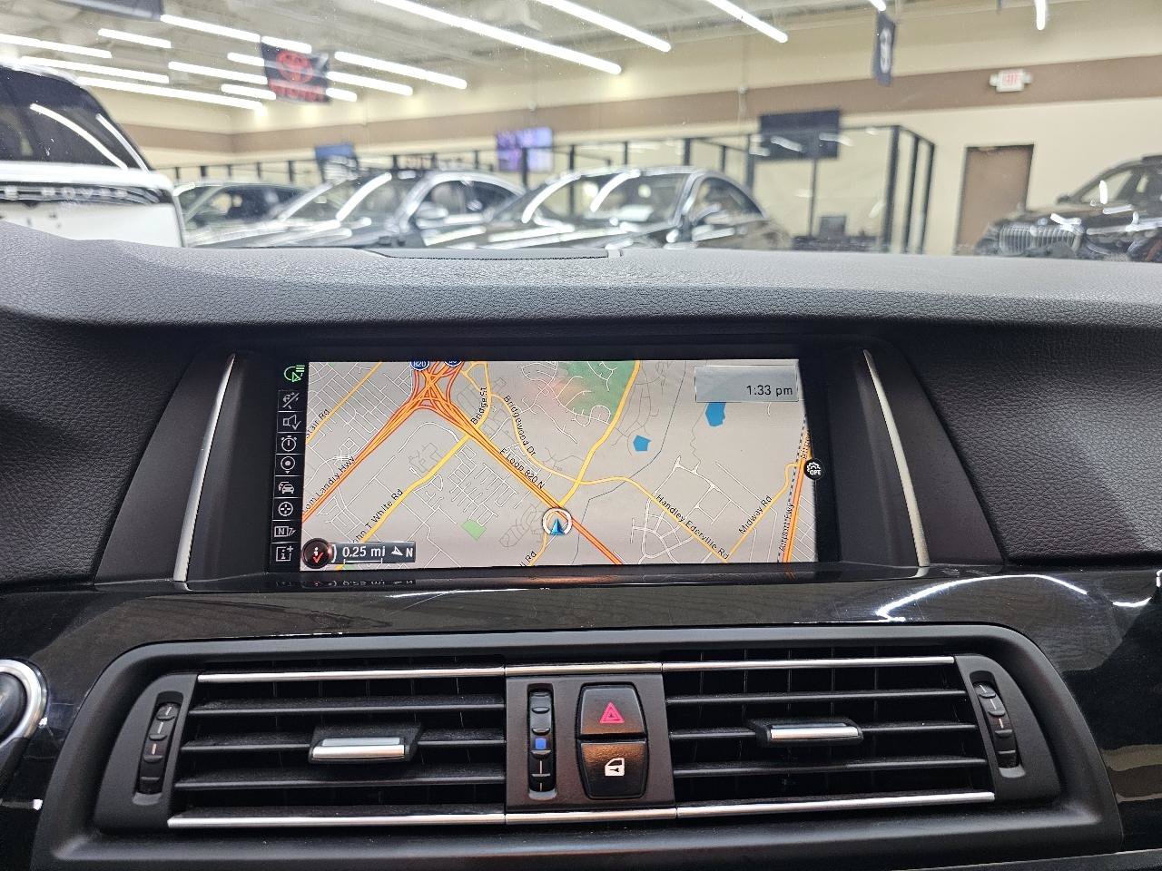 Used 2016 BMW 535i Sedan RWD image 32