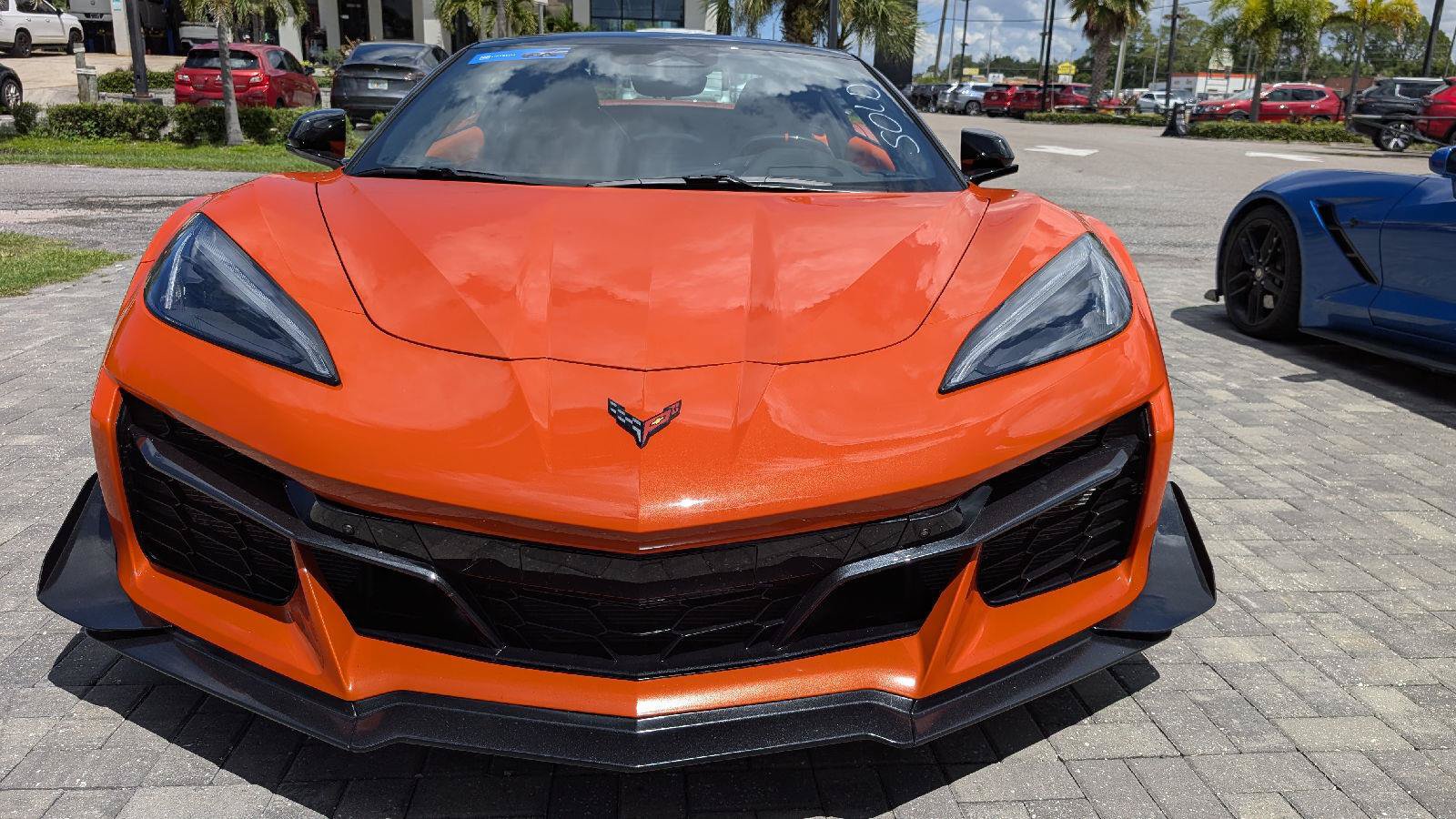 Used 2025 Chevrolet Corvette Z06 w/ Z07 Performance Package RWD image 17