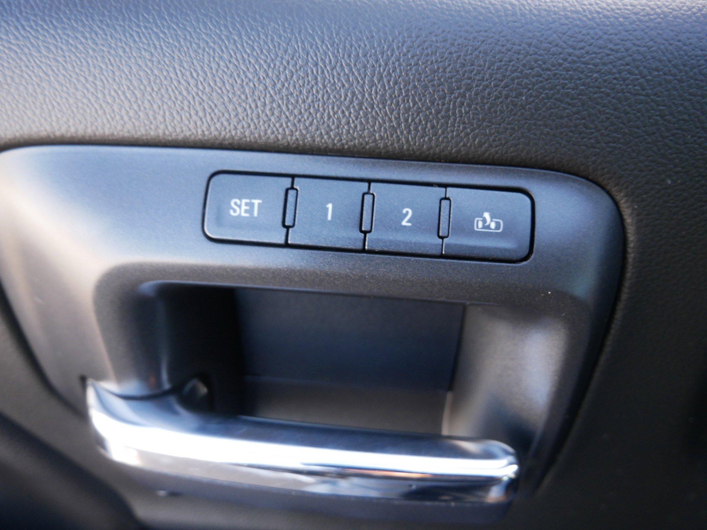 Used 2019 GMC Sierra 3500 Denali w/ Duramax Plus Package image 21