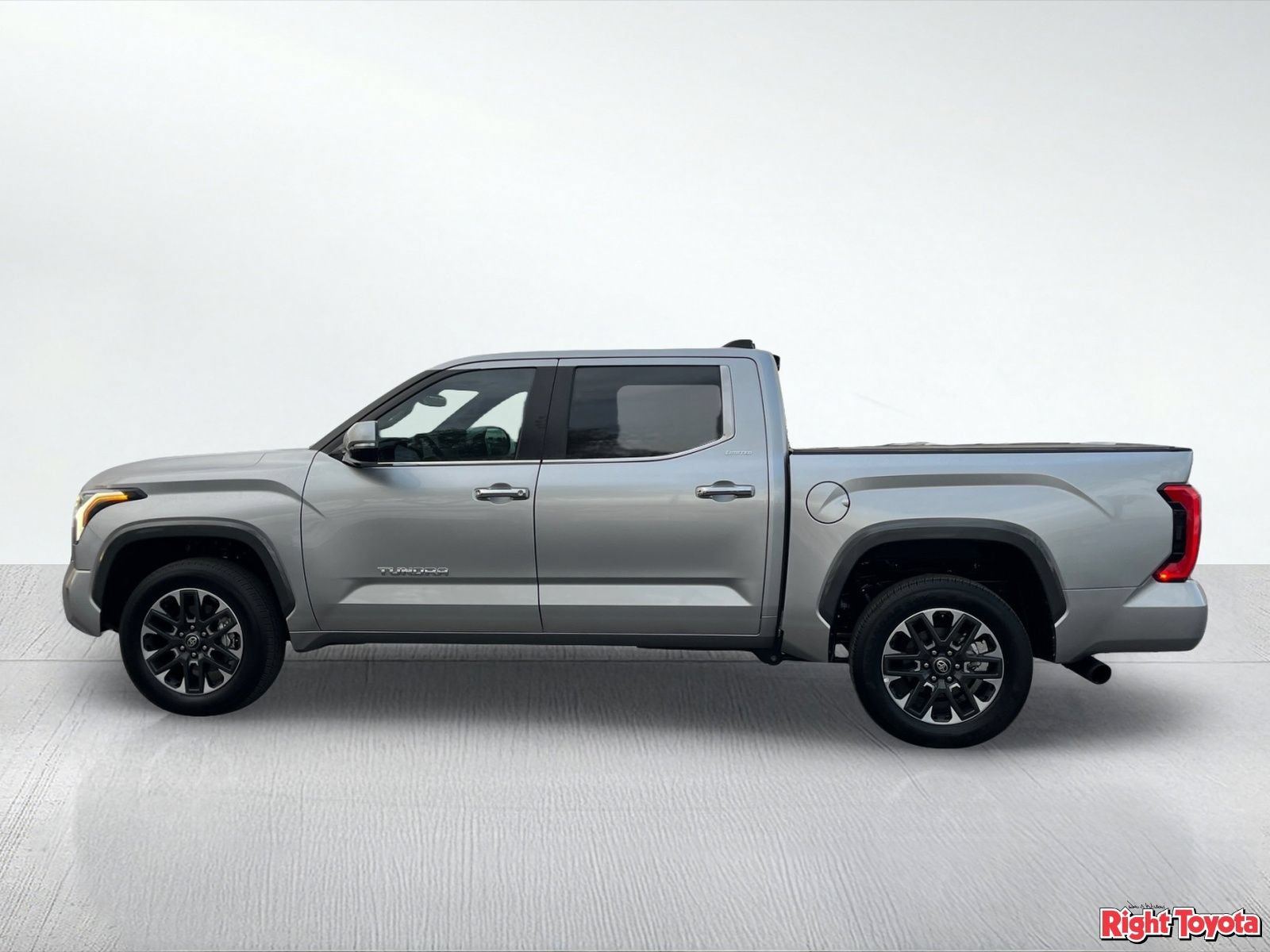 Certified 2026 Toyota Tundra Limited AWD/4WD image 4