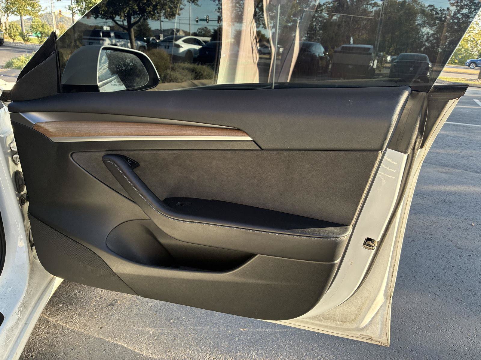 Used 2023 Tesla Model 3 Standard Range RWD image 14