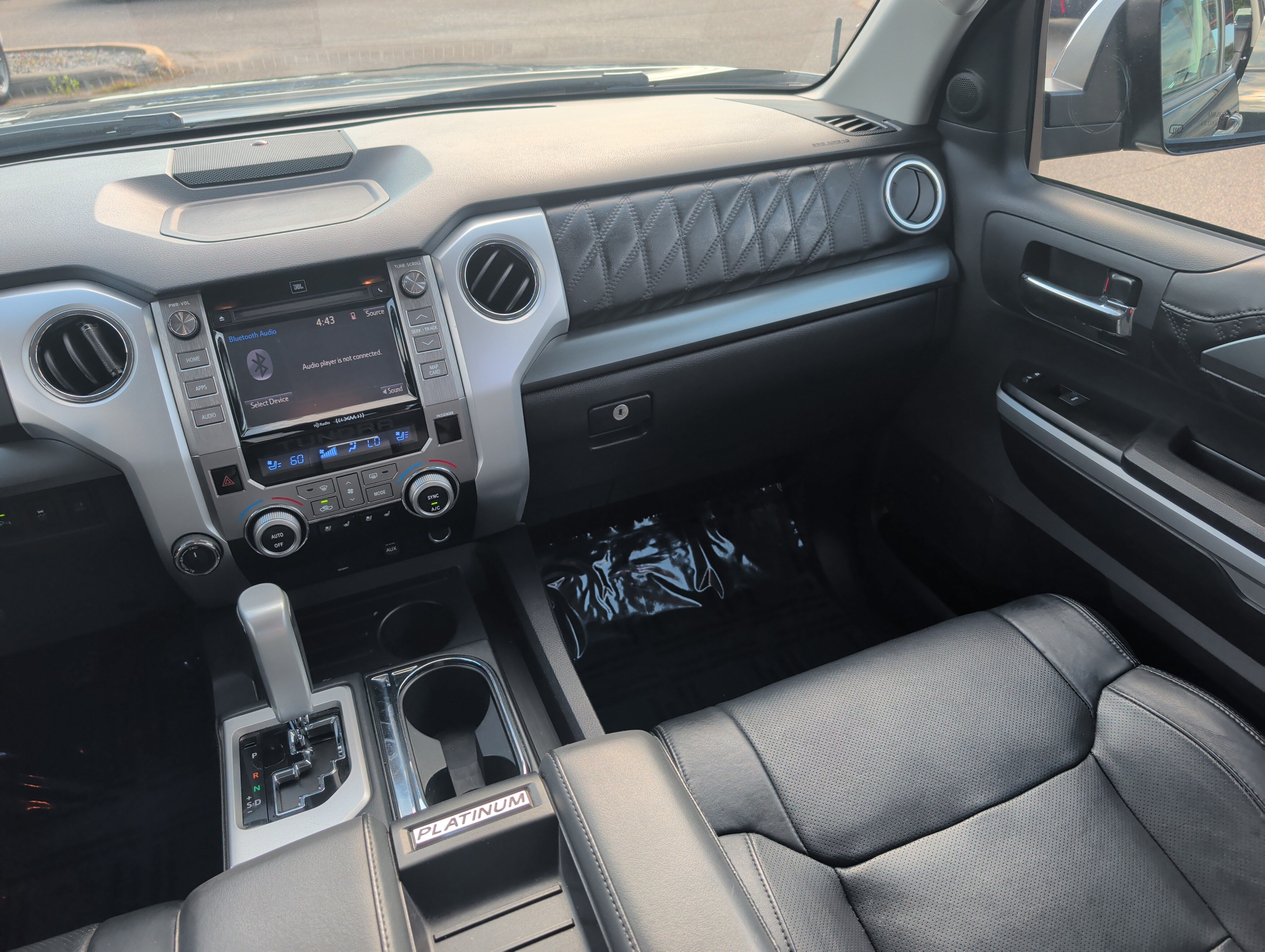 Used 2014 Toyota Tundra Platinum AWD/4WD image 11