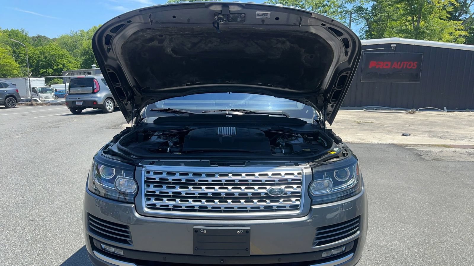 Used 2016 Land Rover Range Rover HSE AWD/4WD image 5
