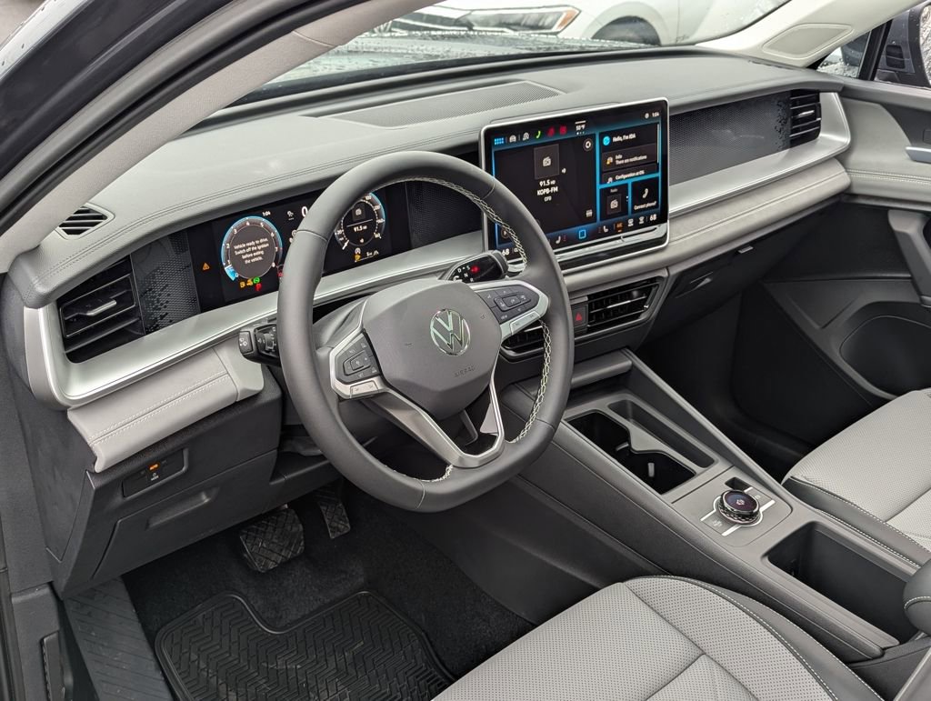 New 2026 Volkswagen Tiguan SE image 12