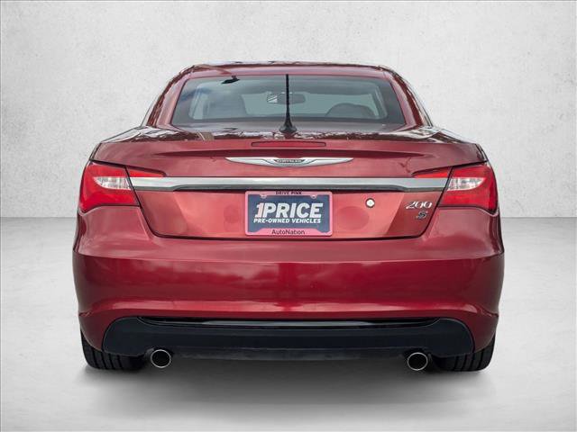Used 2014 Chrysler 200 S image 7