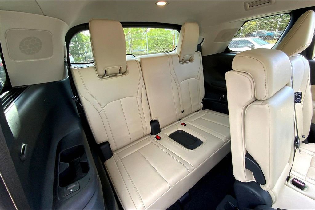 Used 2023 INFINITI QX60 Luxe w/ Cargo Package image 18