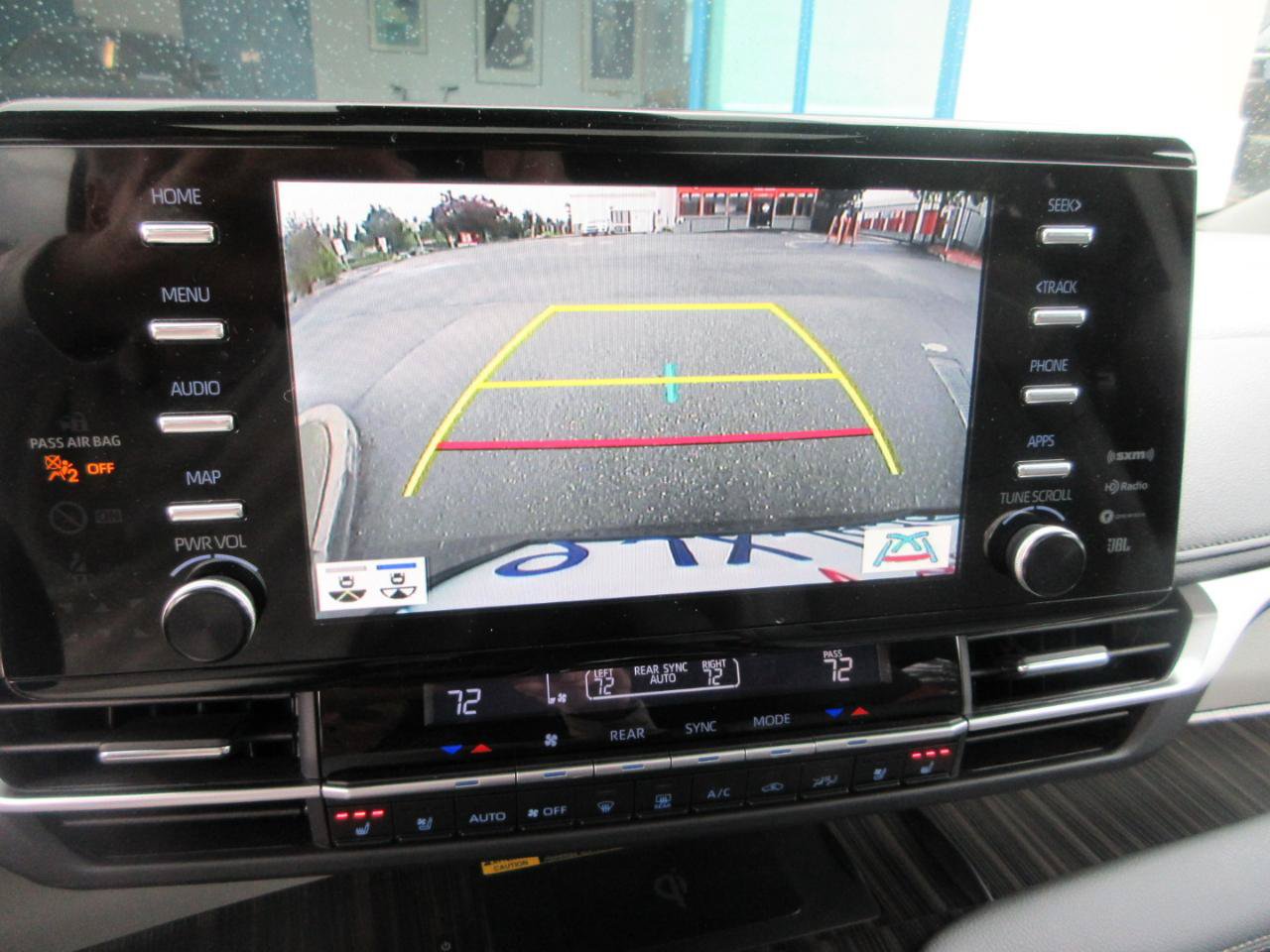 Used 2024 Toyota Sienna Limited AWD image 61