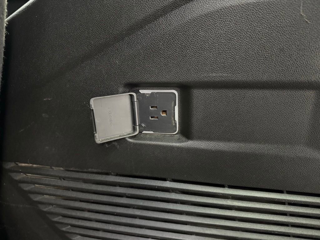 Used 2023 Chevrolet Tahoe Z71 image 59