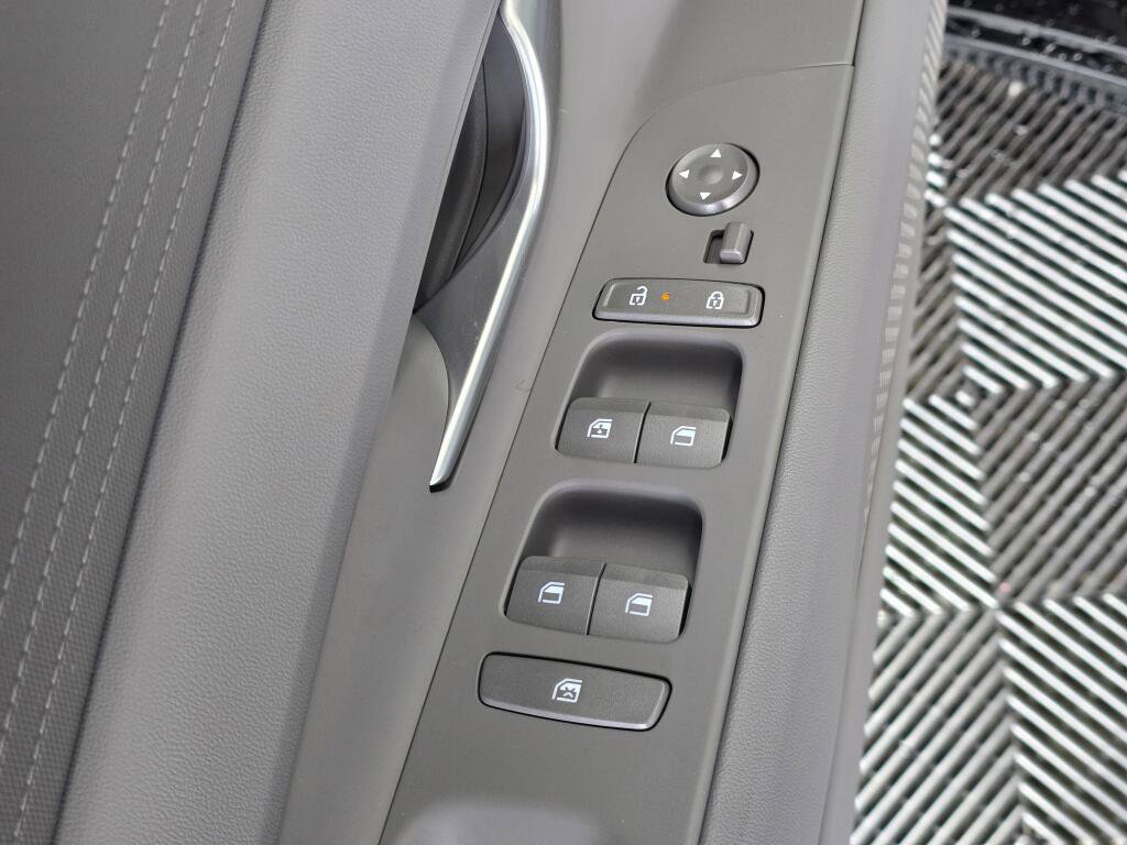 New 2026 Hyundai Elantra Blue image 22