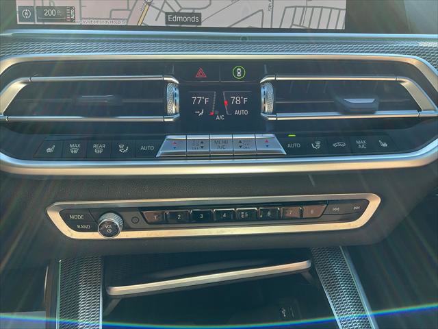 Used 2020 BMW X5 M50i w/ Executive Package image 21