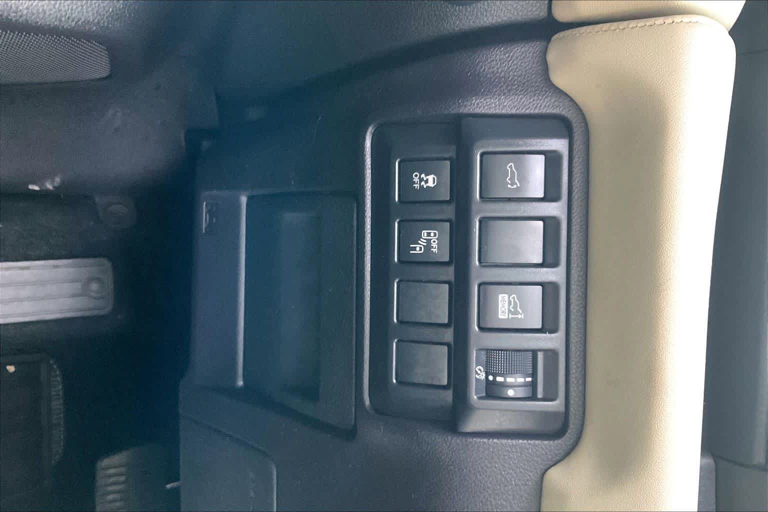 Used 2019 Subaru Ascent Limited w/ Popular Package #2 AWD/4WD image 33