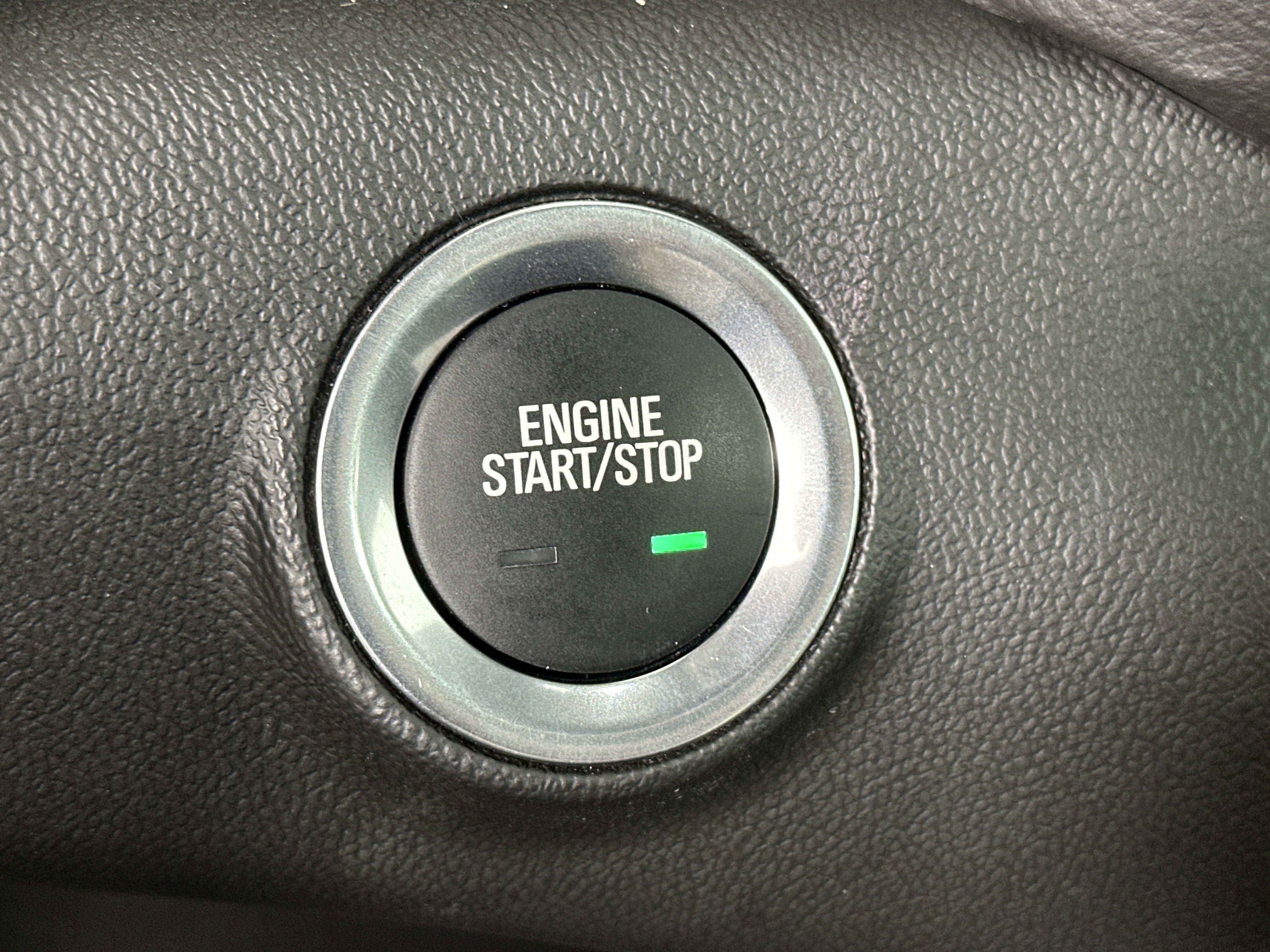 Certified 2024 GMC Terrain SLT image 29