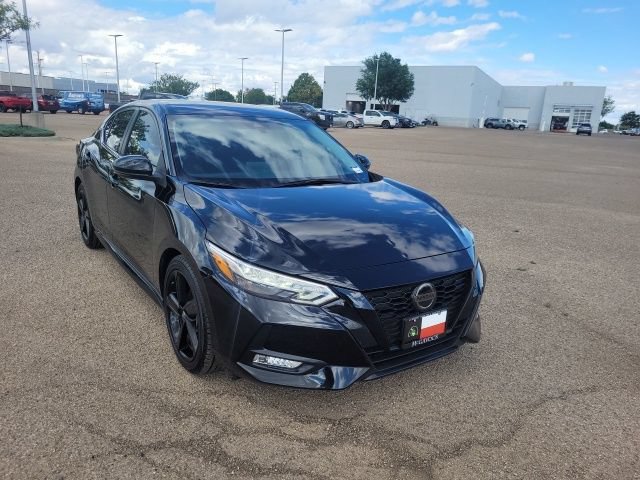 Certified 2023 Nissan Sentra SR w/ Midnight Edition Package FWD image 4
