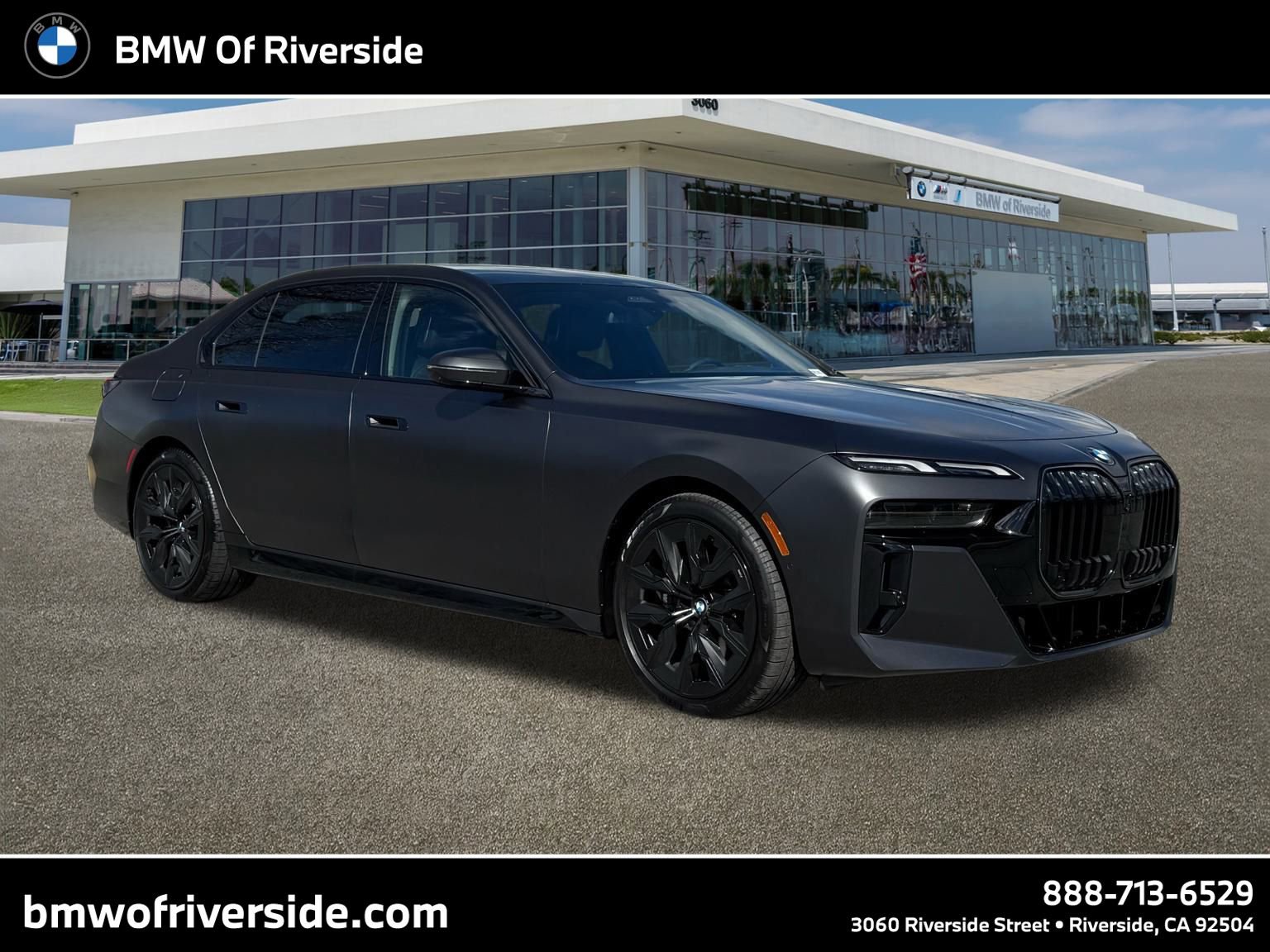 Used 2025 BMW 760i xDrive w/ Premium Package image 1