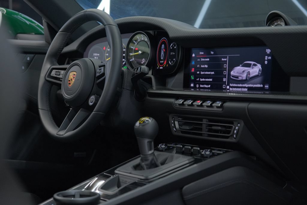 Used 2022 Porsche 911 GT3 RWD image 33