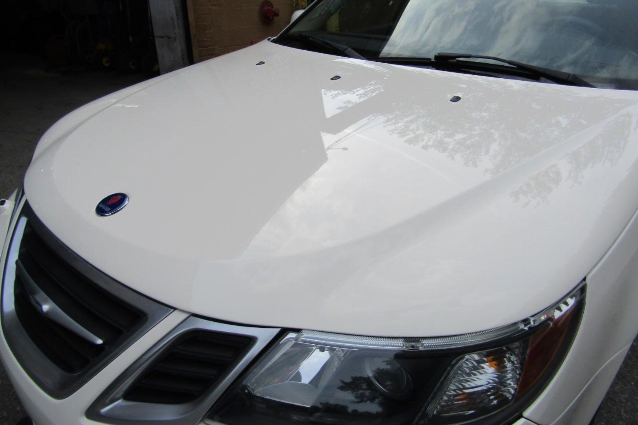 Used 2008 Saab 9-3 2.0T w/ Moonroof Package FWD image 23