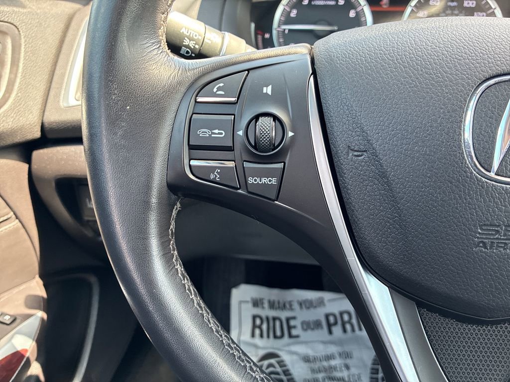 Used 2015 Acura TLX w/ Technology Package FWD image 21