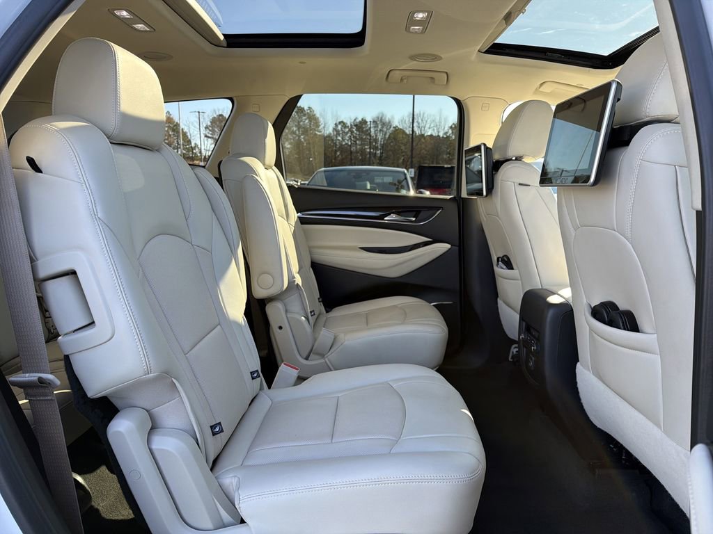 Used 2024 Buick Enclave Essence w/ Experience Buick Package image 19