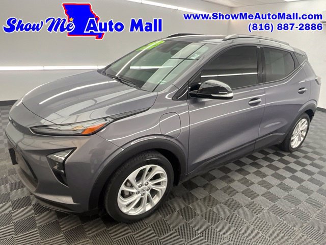 Used 2022 Chevrolet Bolt EUV LT w/ Comfort Package FWD image 1