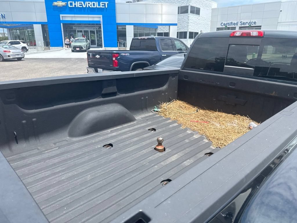 Used 2019 Chevrolet Silverado 3500 High Country w/ Duramax Plus Package AWD/4WD image 5