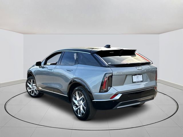 New 2026 Cadillac Optiq Luxury 1 image 3