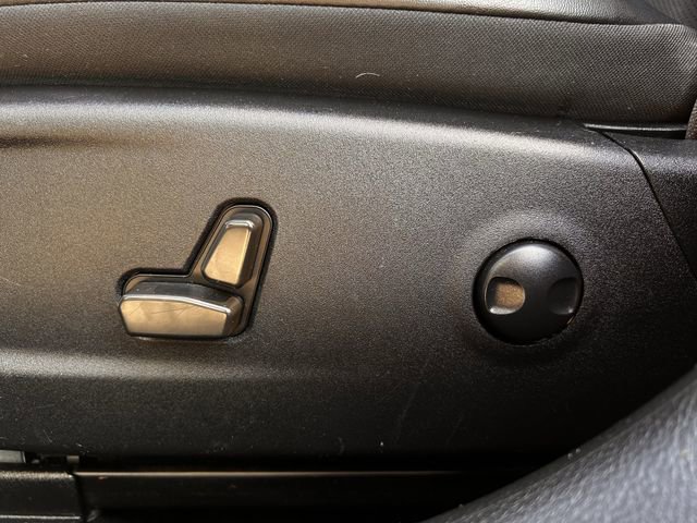 Used 2023 Dodge Charger R/T w/ Plus Group image 27