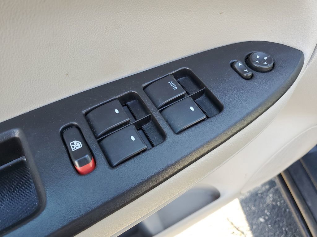 Used 2008 Chevrolet Impala LT w/ Luxury Edition Package image 19