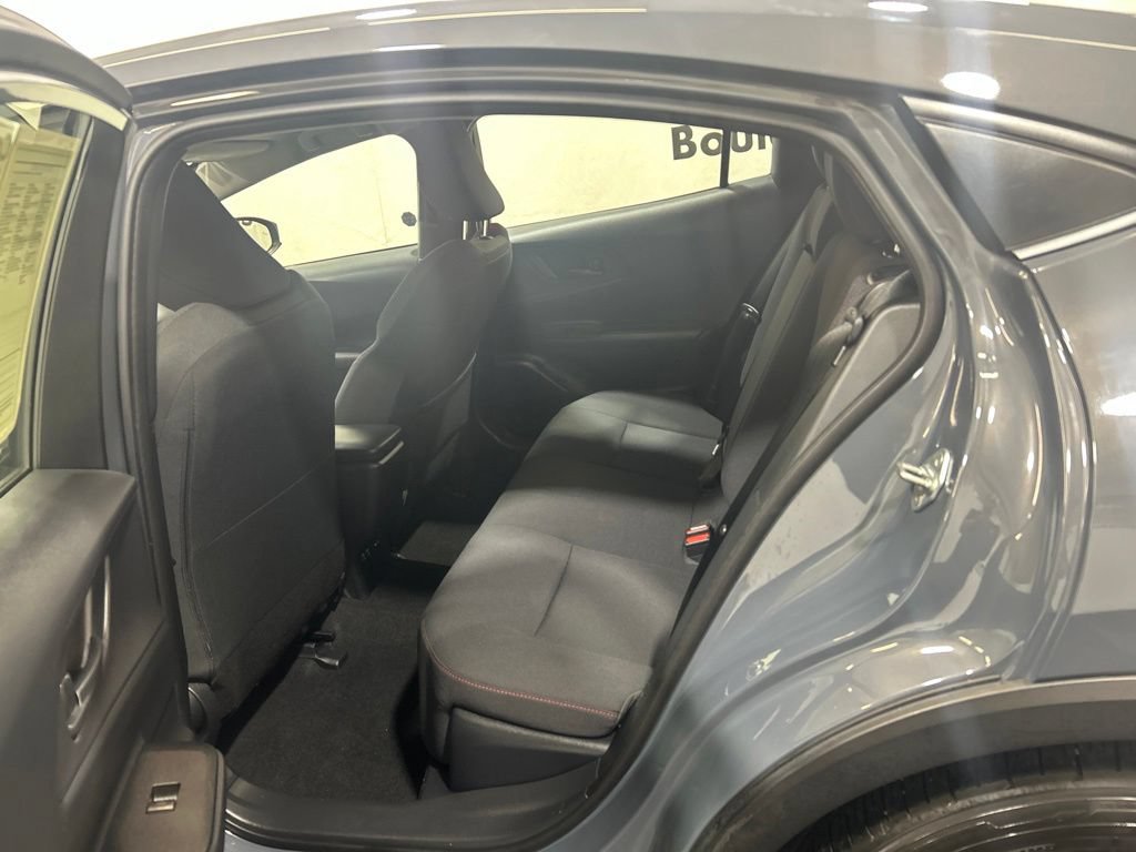 Used 2026 Toyota Prius Plug-In Hybrid FWD image 20
