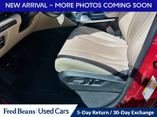 Used 2022 Acura MDX SH-AWD image 11