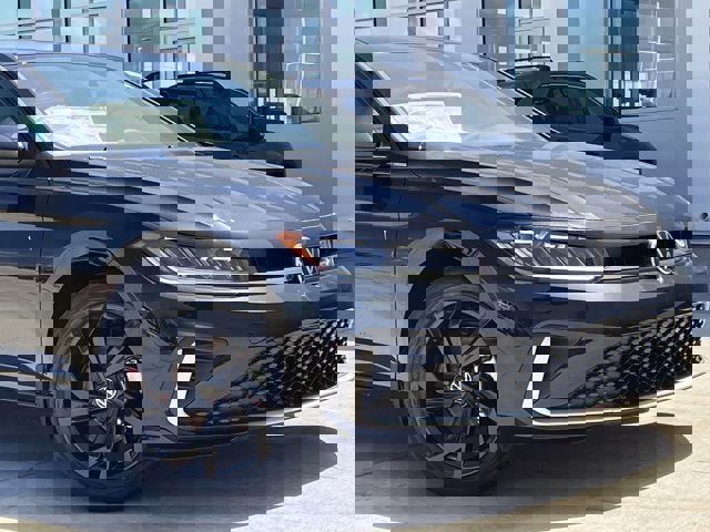 New 2025 Volkswagen Jetta SE image 7