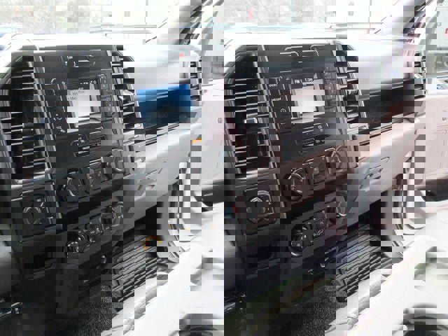 Used 2022 Ford F450 XL w/ Power Equipment Group image 13