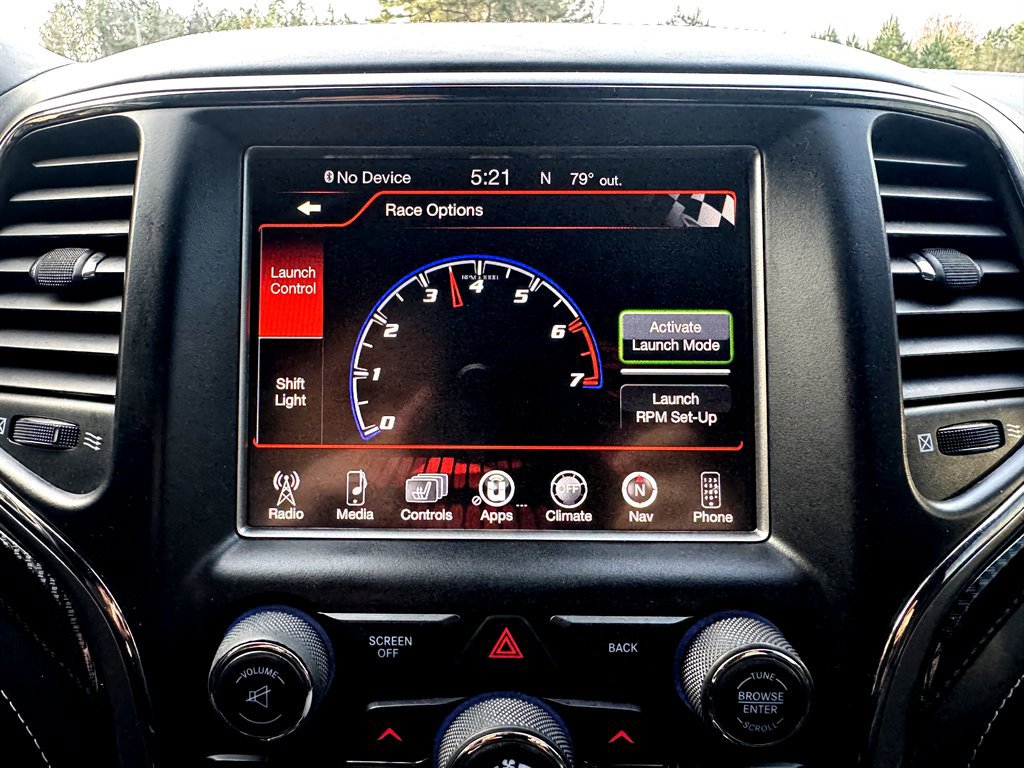 Used 2017 Jeep Grand Cherokee SRT image 4