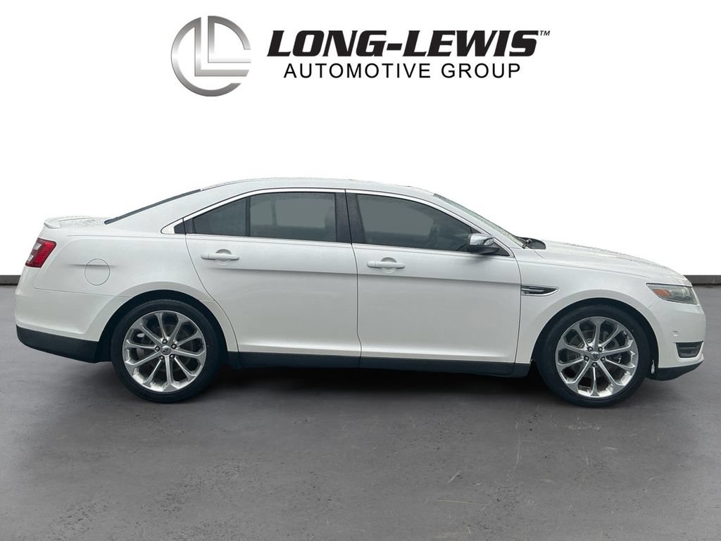 Used 2013 Ford Taurus Limited FWD image 8