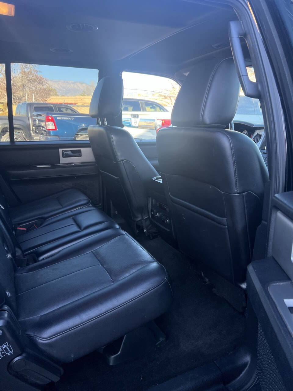 Used 2017 Ford Expedition EL Limited w/ Equipment Group 301A image 21