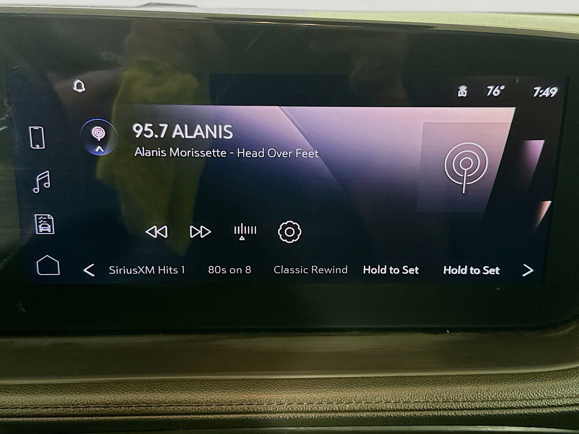Used 2024 Buick Encore GX Sport Touring w/ Comfort Package image 17