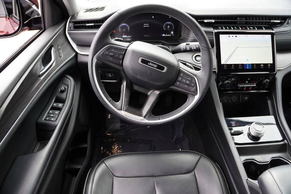 Certified 2024 Jeep Grand Cherokee L Limited image 20